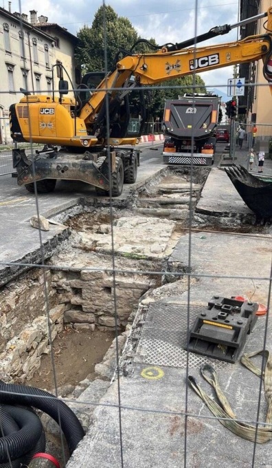 Quel tratto di Muraine riscoperto in via Camozzi è un’occasione da cogliere