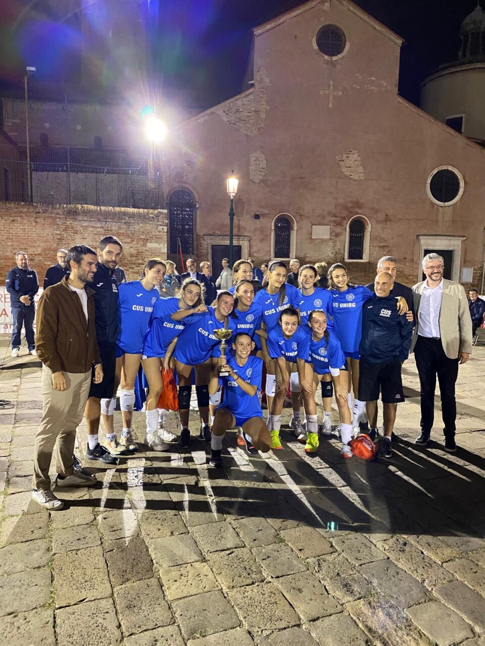 01. Squadra CUS Bergamo_Vincitrice al torneo di San Giacomo Dell'Orio