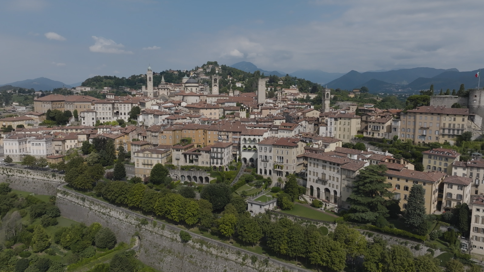 06_Skyline delle Mura di Bergamo