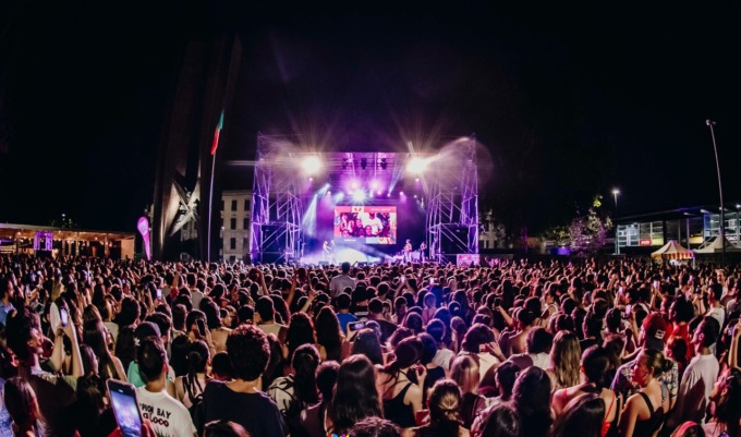 Nxt, dopo i concerti estivi in piazzale Alpini arriva la pista di pattinaggio