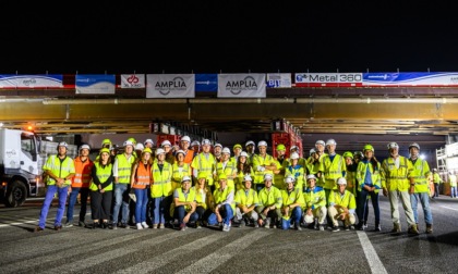 Foto e video della posa e del varo del nuovo cavalcavia del casello A4 di Dalmine