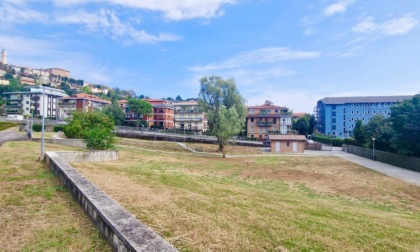 Riaperto il parco Campo di Marte a Bergamo: «Lavori condivisi con il quartiere»