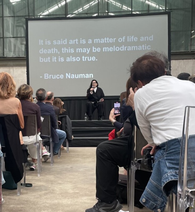 Marina Abramović ha incantato Bergamo per l’inaugurazione della sua mostra al Gres Art
