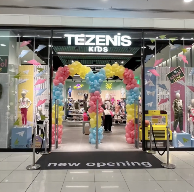 Tezenis per la prima volta è anche per neonati: a Oriocenter è arrivato Tezenis Kids