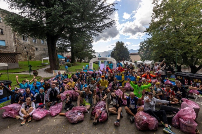 Le foto dei Mondiali di Plogging andati in scena tra Gandino e Bergamo: al top Italia e Serbia