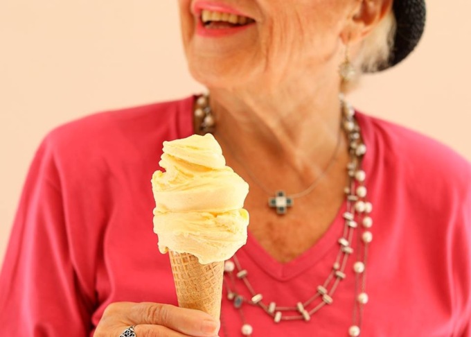 Una Festa dei nonni golosa in Bergamasca: le delizie dei gelatieri nelle case di riposo