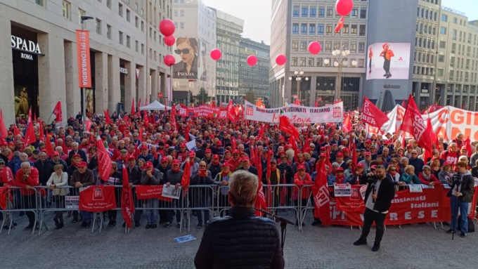 In 200 da Bergamo per la manifestazione organizzata da Spi-Cgil