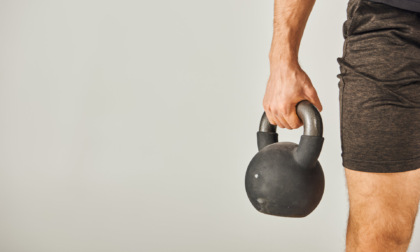 Kettlebell per la palestra: l’attrezzo versatile per il tuo allenamento completo