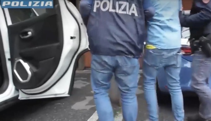 Sventato attentato alla basilica di Sant’Alessandro progettato da un 22enne egiziano di Azzano