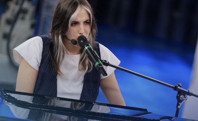 Angelica Gori conquista (quasi) tutti: terza tra i cantanti di “Amici”