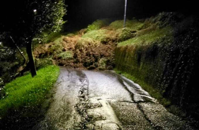 Fine dell’isolamento: la strada per Chignolo d’Oneta è di nuovo percorribile in auto