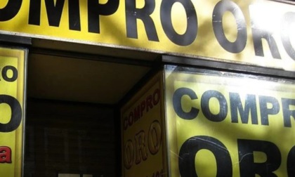 Rapinano la titolare di un Compro Oro a Milano: arrestati al casello di Grumello