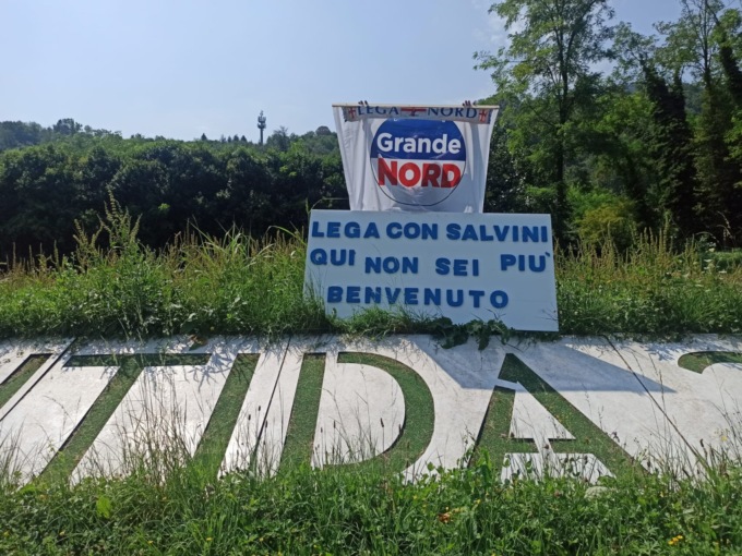 Il Grande Nord non vuole il segretario a Pontida: «Salvini, qui non sei più il benvenuto»
