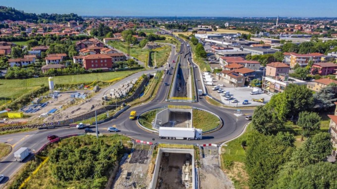 L’appello dell’ex sindaco di Valbrembo: «Fermate il terzo lotto della Dalmine-Villa d’Almé»