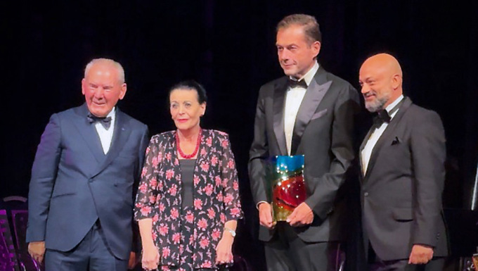 Fabio Bosatelli premiato dalla presidente di Malta per l’innovatività di ChorusLife