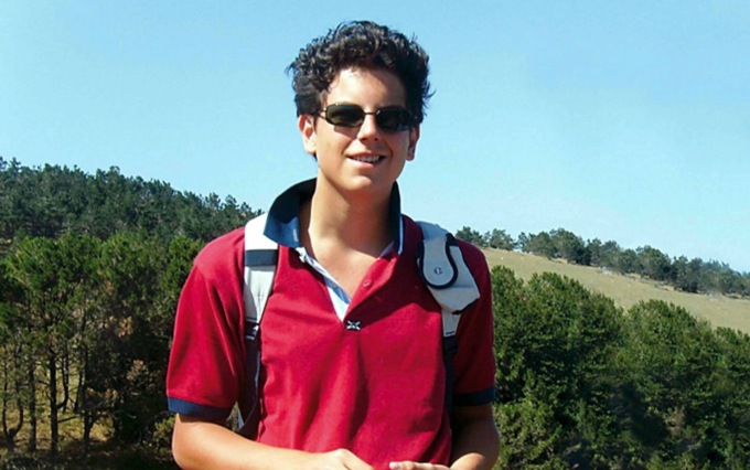Il Beato Carlo Acutis sarà canonizzato: Cazzano Sant’Andrea gli dedica l’oratorio