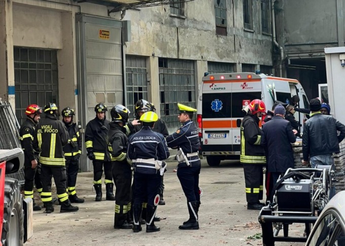 Operaio di 41 anni residente ad Azzano in gravissime condizioni: incidente in un cantiere a Erba