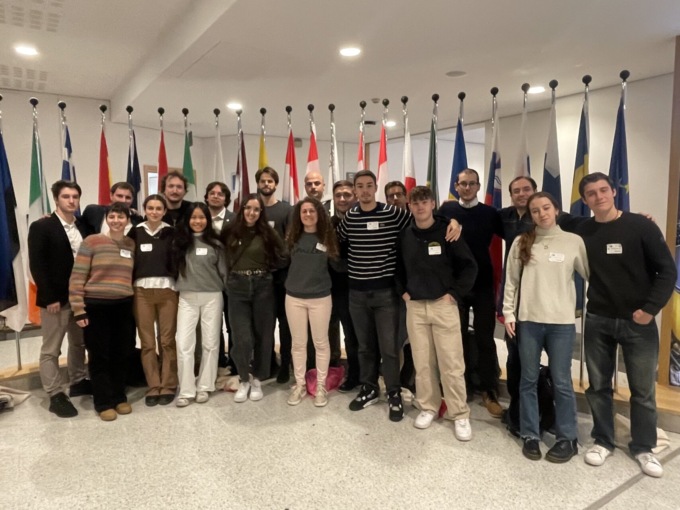 Venti giovani delle Acli di Bergamo in visita all’Europarlamento. E da Giorgio Gori