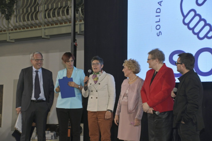 Tiziano Manzoni/LaPresse 15-11- 2024 Bergamo, Italia Cronaca Caravaggio, Bg Cena Annuale SOS Associzione Società Oncologica Sociale 2024 Cascina San Carlo di Caravaggio. Durante la serata avrà luogo anche la premiazione del vincitore dell’VIII Premio per la ricerca oncologica