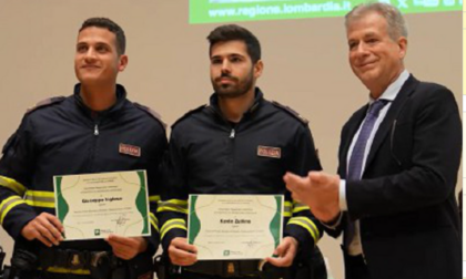 Antegnate, salvarono una donna che voleva farla finita: premiati due agenti di Chiari