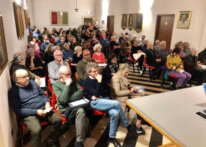 Caso ai vertici dell’Accademia Carrara, monta la rivolta nel tempio della sinistra