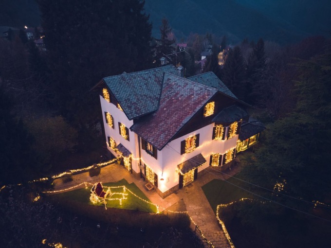 Manca poco a Selvino per la Casa di Babbo Natale, che riceverà i bambini e raccoglierà letterine