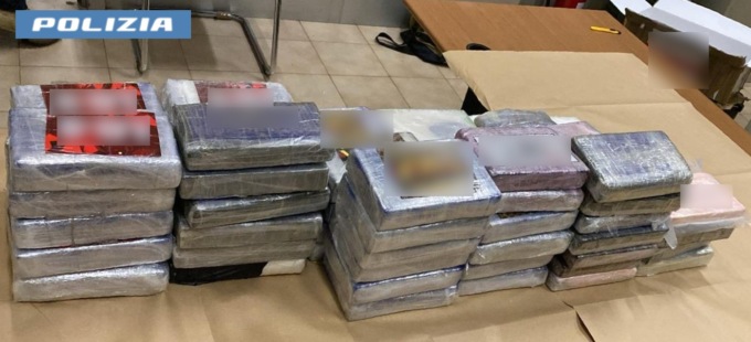 Settantasei chili di cocaina in un appartamento di Sorisole: due arrestati