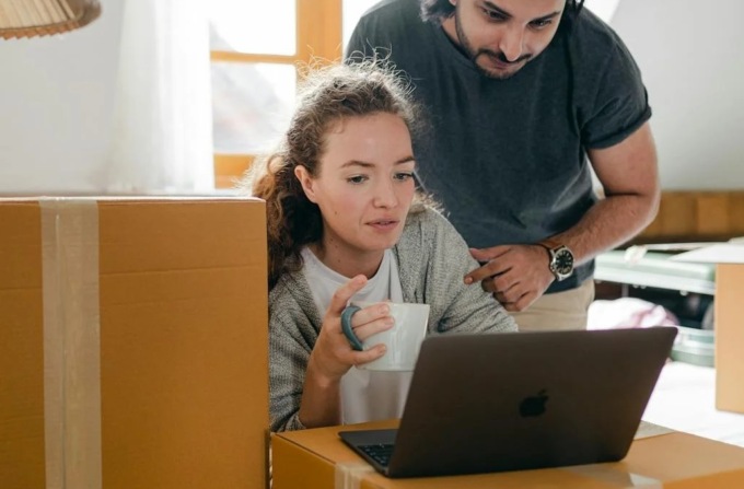 La ricerca di un hotel o di una vacanza durante il Black Friday: come trovare le migliori occasioni