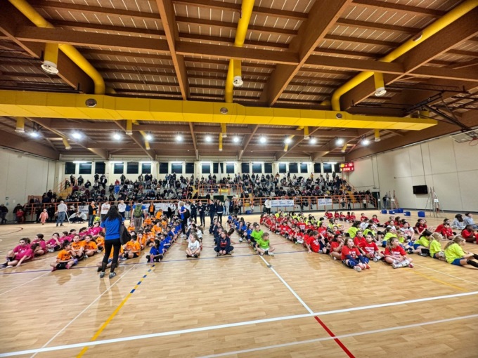 Pallavolo e solidarietà: 200 giovani atleti in campo per Telethon a Bottanuco