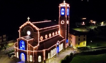 La storia dell'azienda che illumina le feste natalizie di Albino fin dal lontano 1910