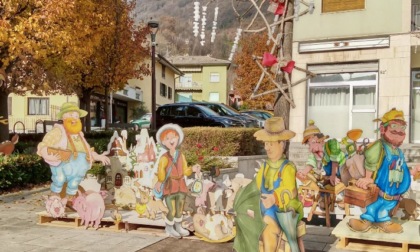 Decorazioni di Natale, anche quest'anno un capolavoro dei volontari a Nembro