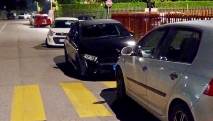 Non c’è pace per i residenti in via Olimpiadi a Dalmine. Parte la raccolta firme