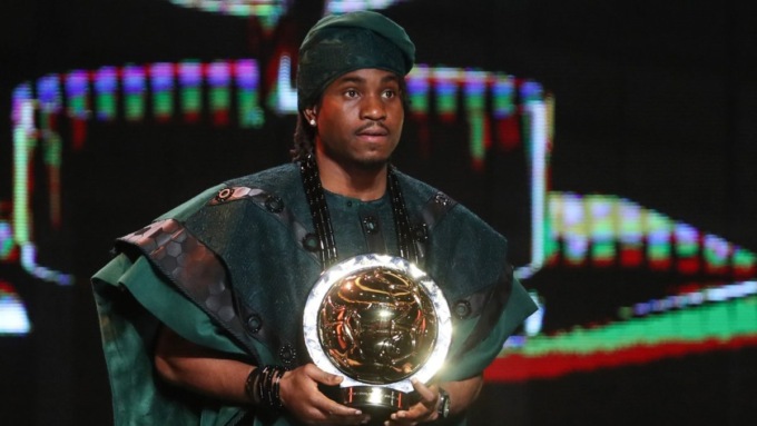 Trionfo atalantino al Pallone d’Oro Africano: Lookman vince il titolo da favorito!