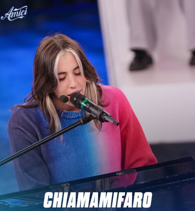 Angelica Gori ultima nella gara di cover ad Amici: andrà in sfida, ma non è la sola…