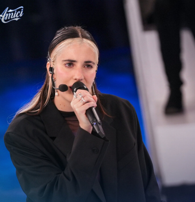 Angelica Gori con “La donna cannone” non convince ad Amici: quarto posto