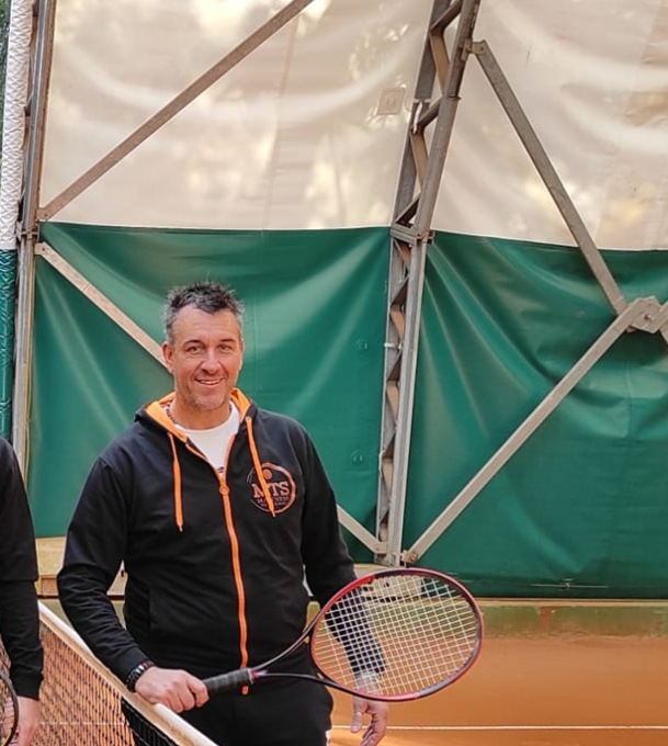 Lutto per il tennis e il padel bergamasco: è morto il maestro Manuel Marchesi
