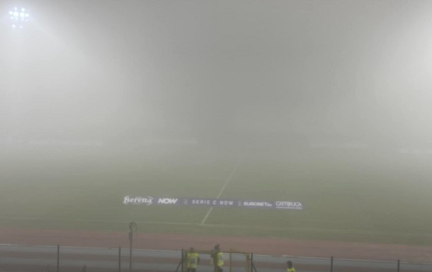 Nebbia fittissima a Caravaggio: rinviata la partita tra Atalanta U23 e Union Clodiense