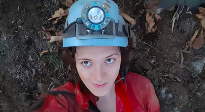 Ottavia Piana bloccata nell’abisso di Bueno Fonteno, come un anno fa: soccorsi in azione