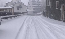 Neve abbondante in arrivo sulle montagne bergamasche. Pioggia in città