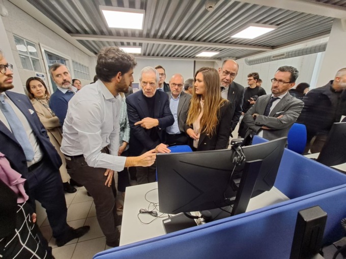 Bertolaso visita la Centrale unica al Point di Dalmine: il futuro sarà la telemedicina