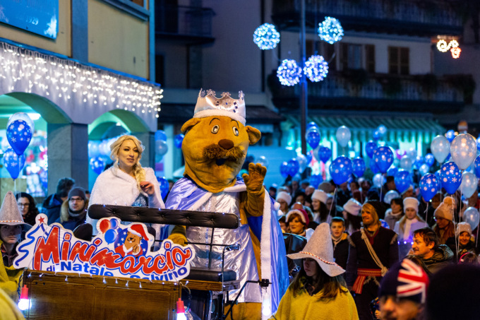 A Selvino torna la Minimarcia di Berto, stavolta ispirata al regno dei ghiacci di Frozen