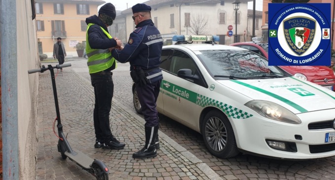 A Romano partono i controlli a tappeto sui monopattini:  già date una decina di multe