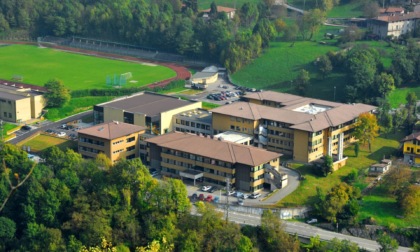Danni da trentamila euro al Turoldo di Zogno, i ladri si son portati via i computer