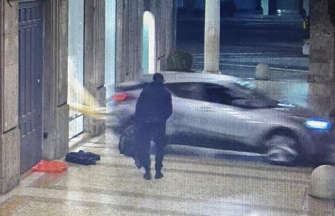 Spaccata da Tiziana Fausti in centro a Bergamo, ladri arrestati durante un altro colpo