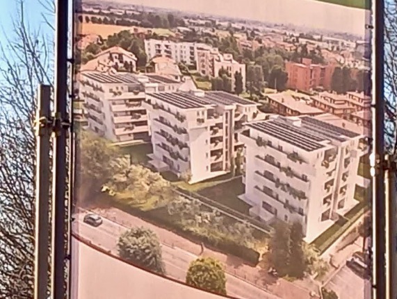 Minoranza all’attacco a Curno: «Palazzine di cinque piani… Siamo esterrefatti»