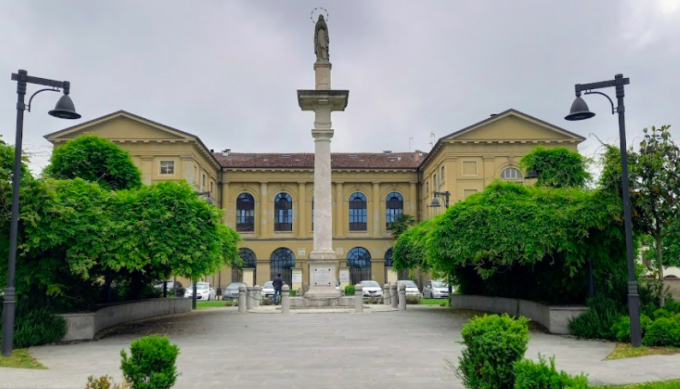 Calcinate, Comune commissariato. Ma in tempo per andare al voto in primavera