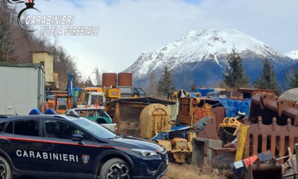 Ex sito minerario di Novazza trasformato in discarica abusiva: sequestrati oltre 10 mila metri quadrati