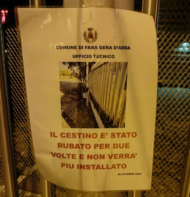 Fara Gera d’Adda, cestino sparisce per due volte: «Non verrà sostituito». Ma è una provocazione
