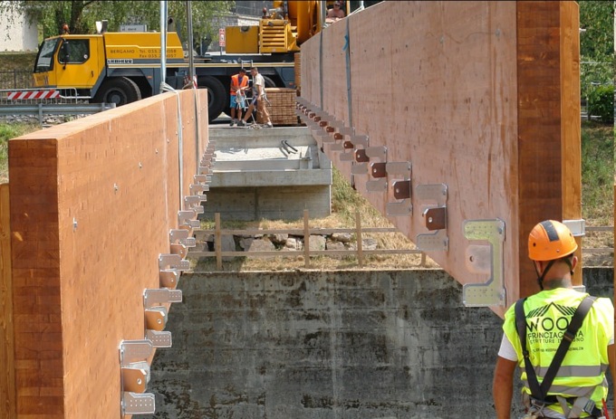 Zogno, lavori lungo la ciclopedonale: si realizza il collegamento con la stazione