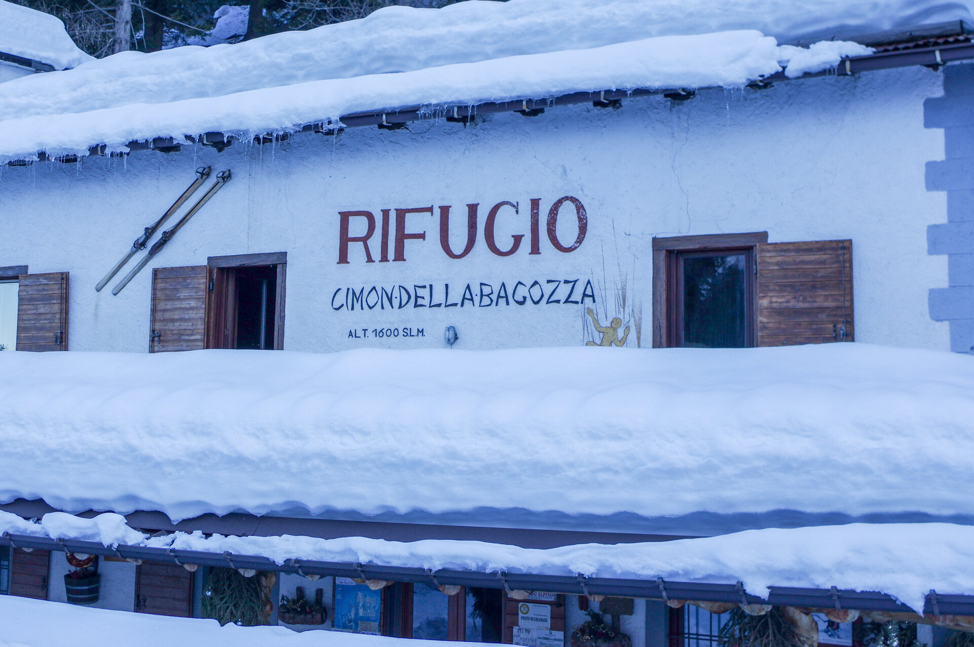 5 - Il rifugio Cimon della Bagozza